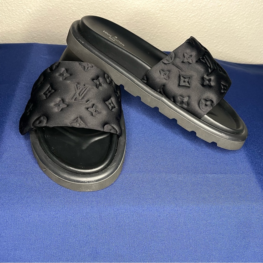 Louis Vuitton Slides